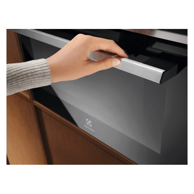 Electrolux mikrotalasna EVM8E09X