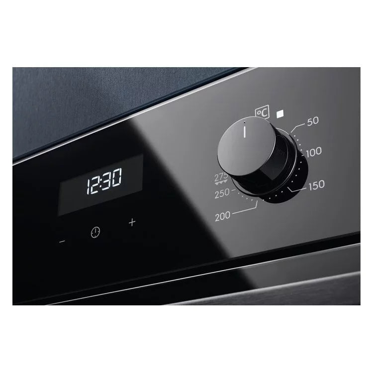 Electrolux rerna EOF5C50Z